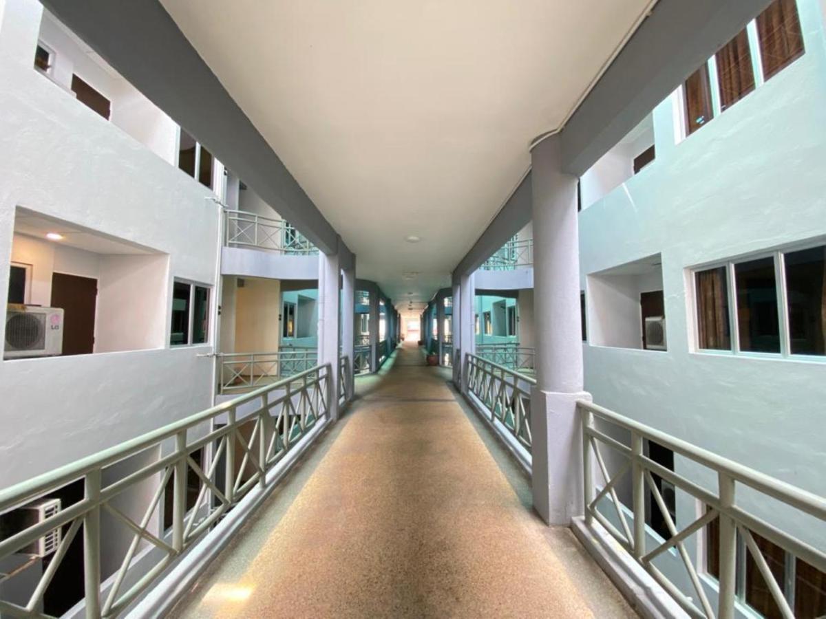 Padang Mat Sirat Perdana Serviced Apartment & Resorts מראה חיצוני תמונה